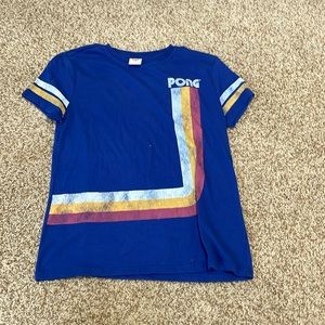 blue tee shirt